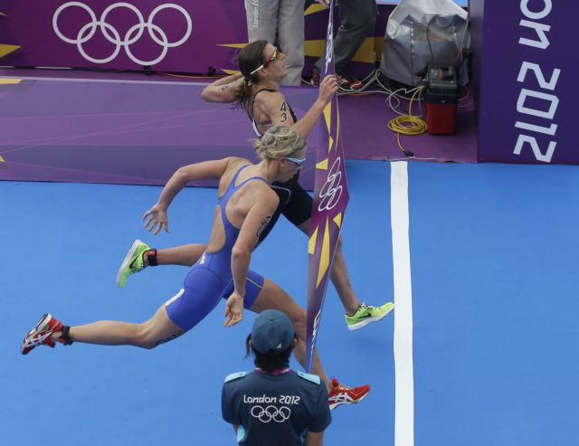 «Χρυσό» της Ελβετίδας Σπίρινγκ στο νήμα του τριάθλου